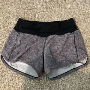 grey and black lulu speed ups 4”